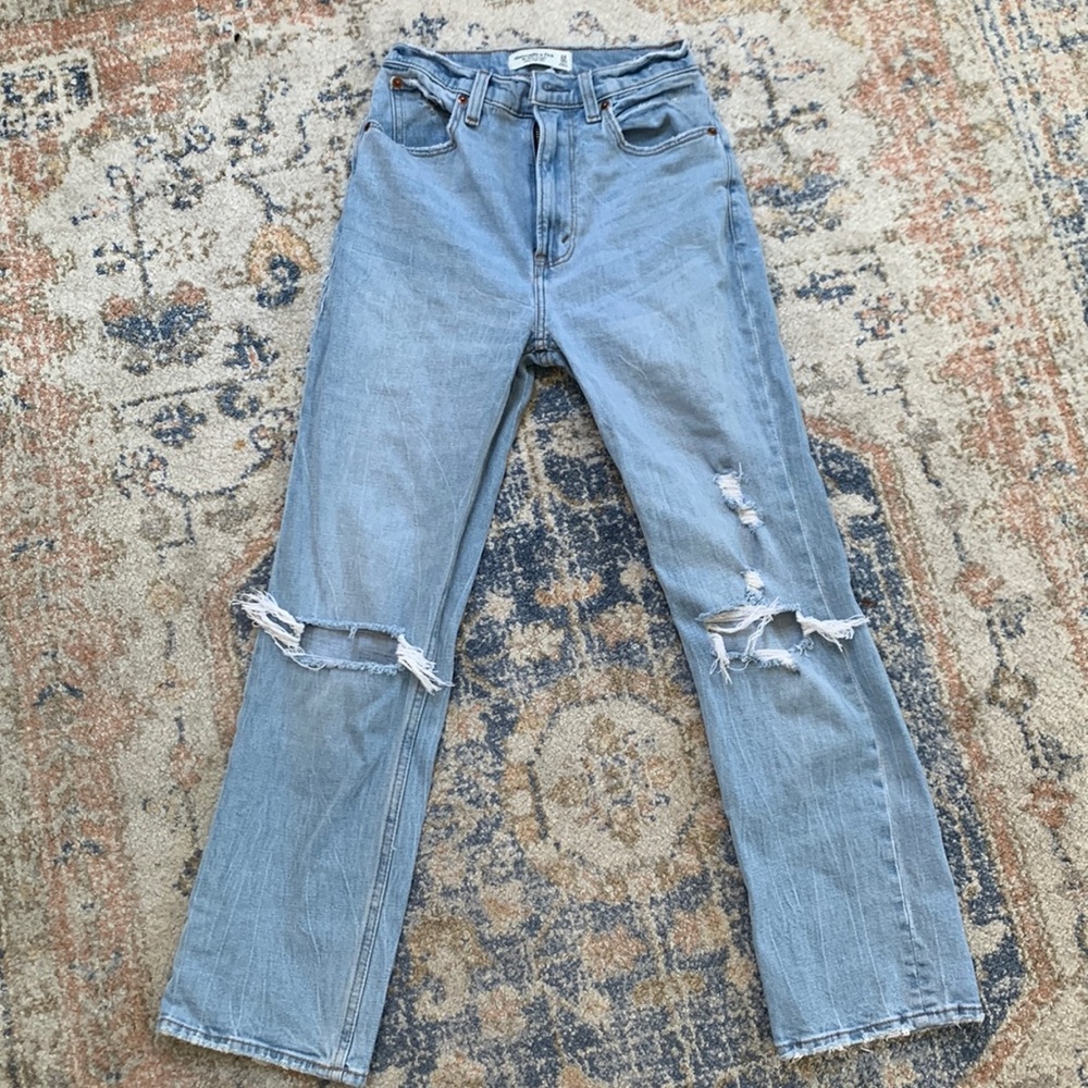 Abercrombie and Fitch jeans sz 24